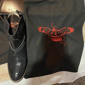 FREEBIRD - CASEY - NEVER WORN